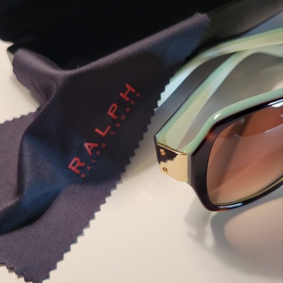 Ralph by Ralph Lauren Women's Square Sunglasses with Case - Picture 2 of 13